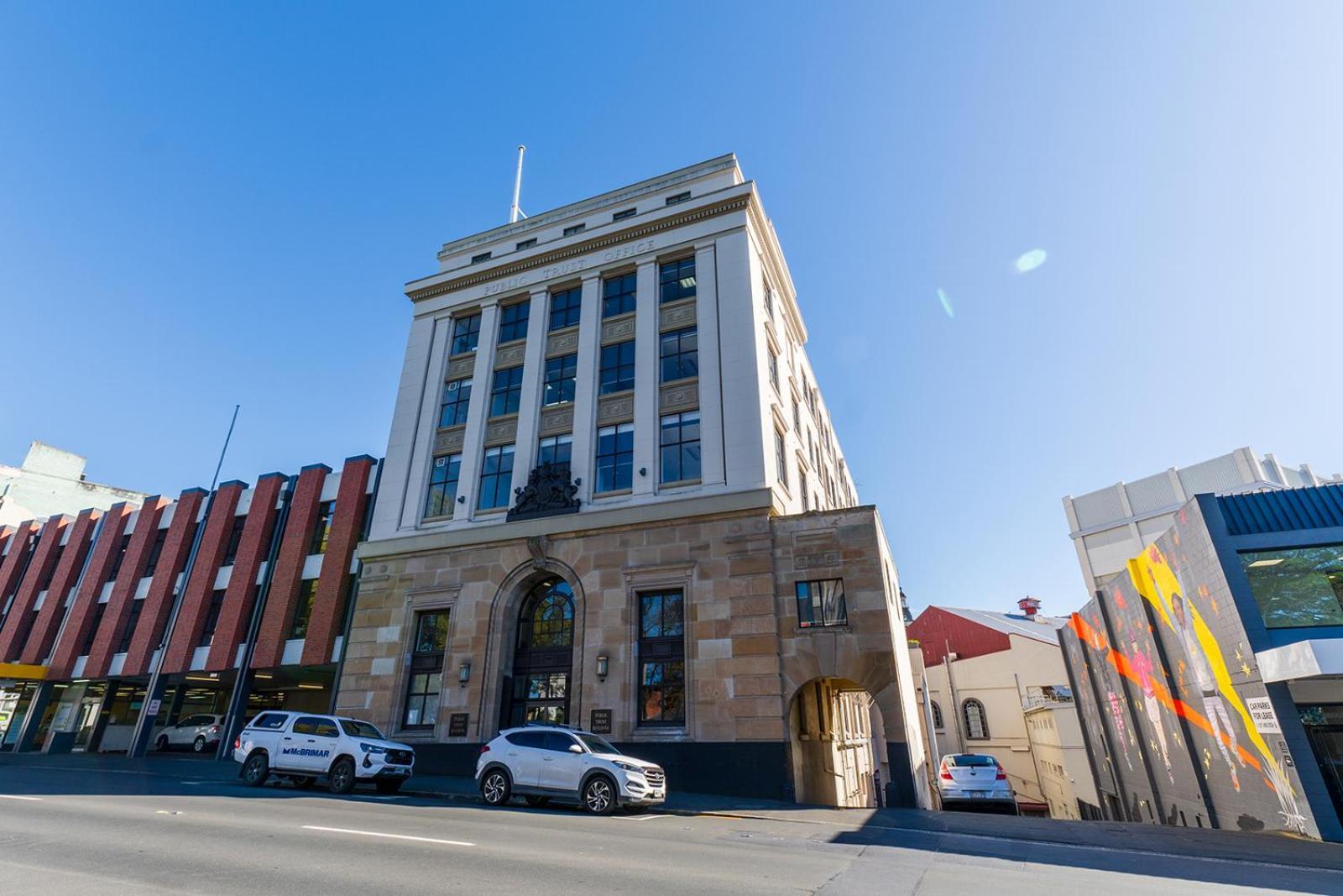 Deluxe Inner-City Apartment On Moray Dunedin Kültér fotó